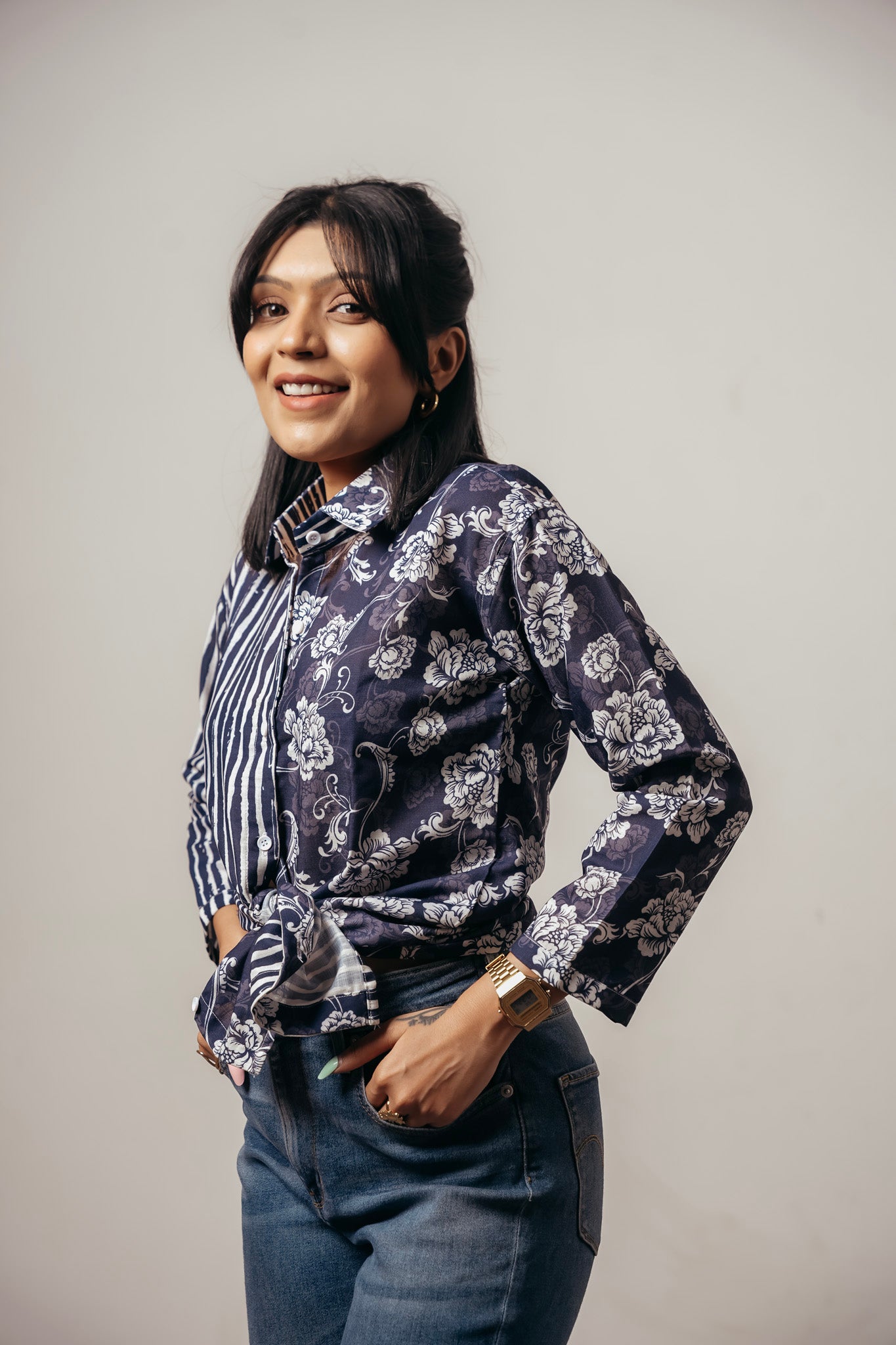 Joyara DualBloom Knot Shirt 💙✨