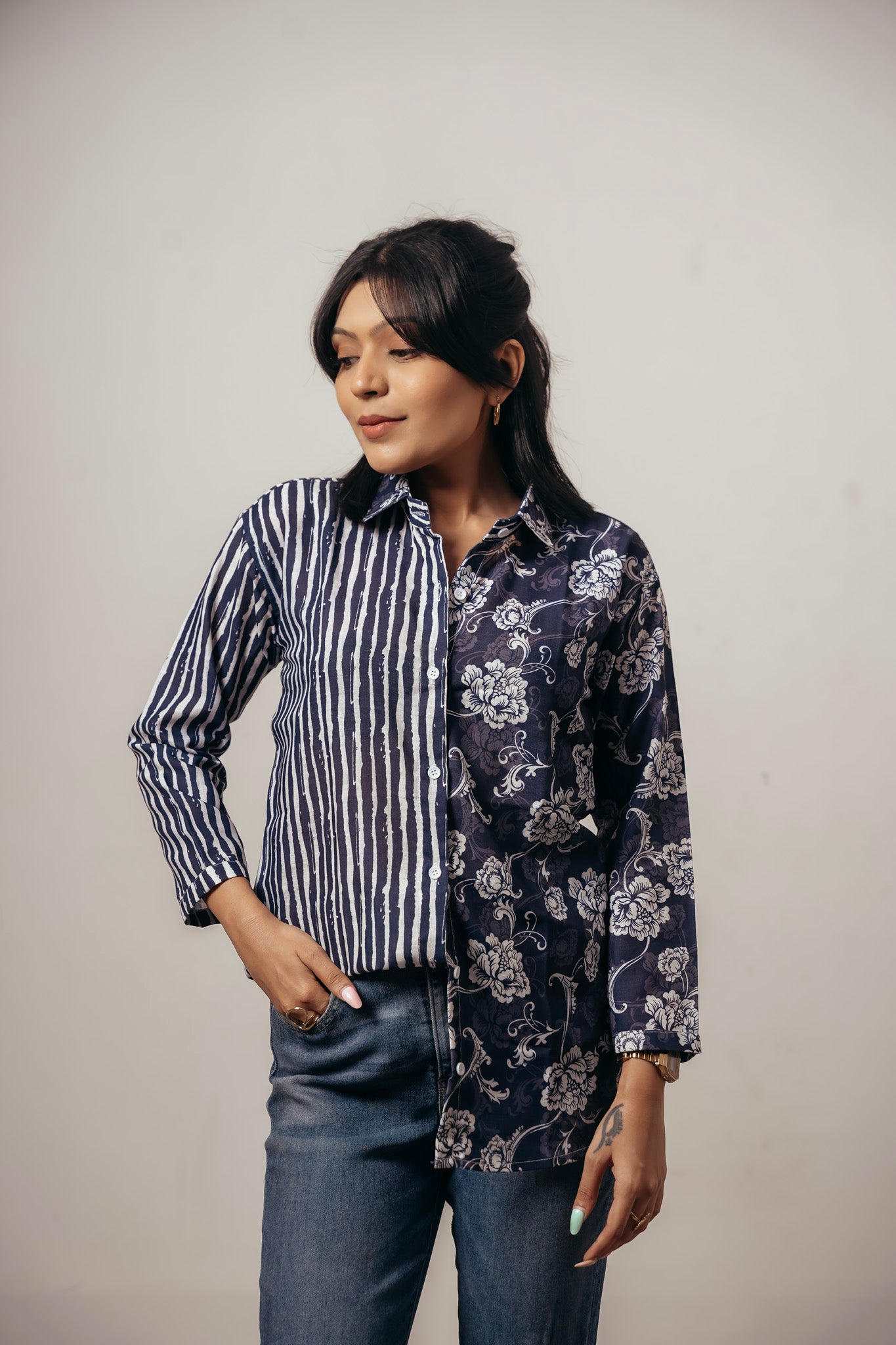 Joyara DualBloom Knot Shirt 💙✨