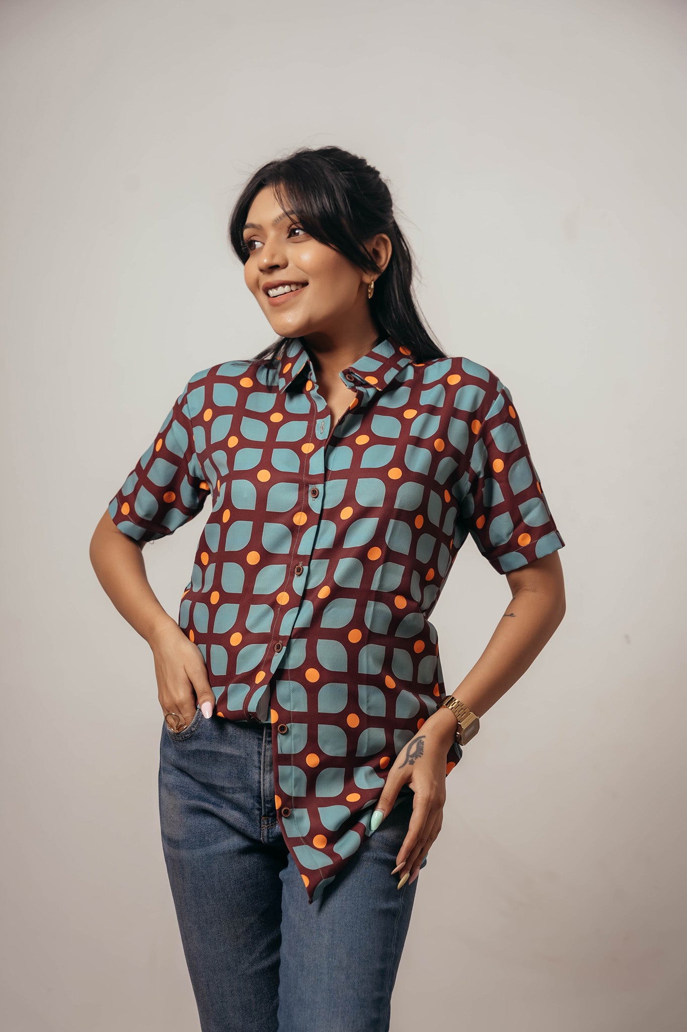 Joyara Retro Pop Shirt 💙🧡✨