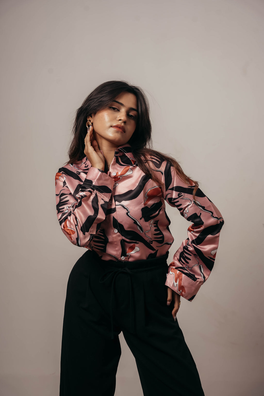 ✨ Joyara Satin Blush Abstract Shirt ✨