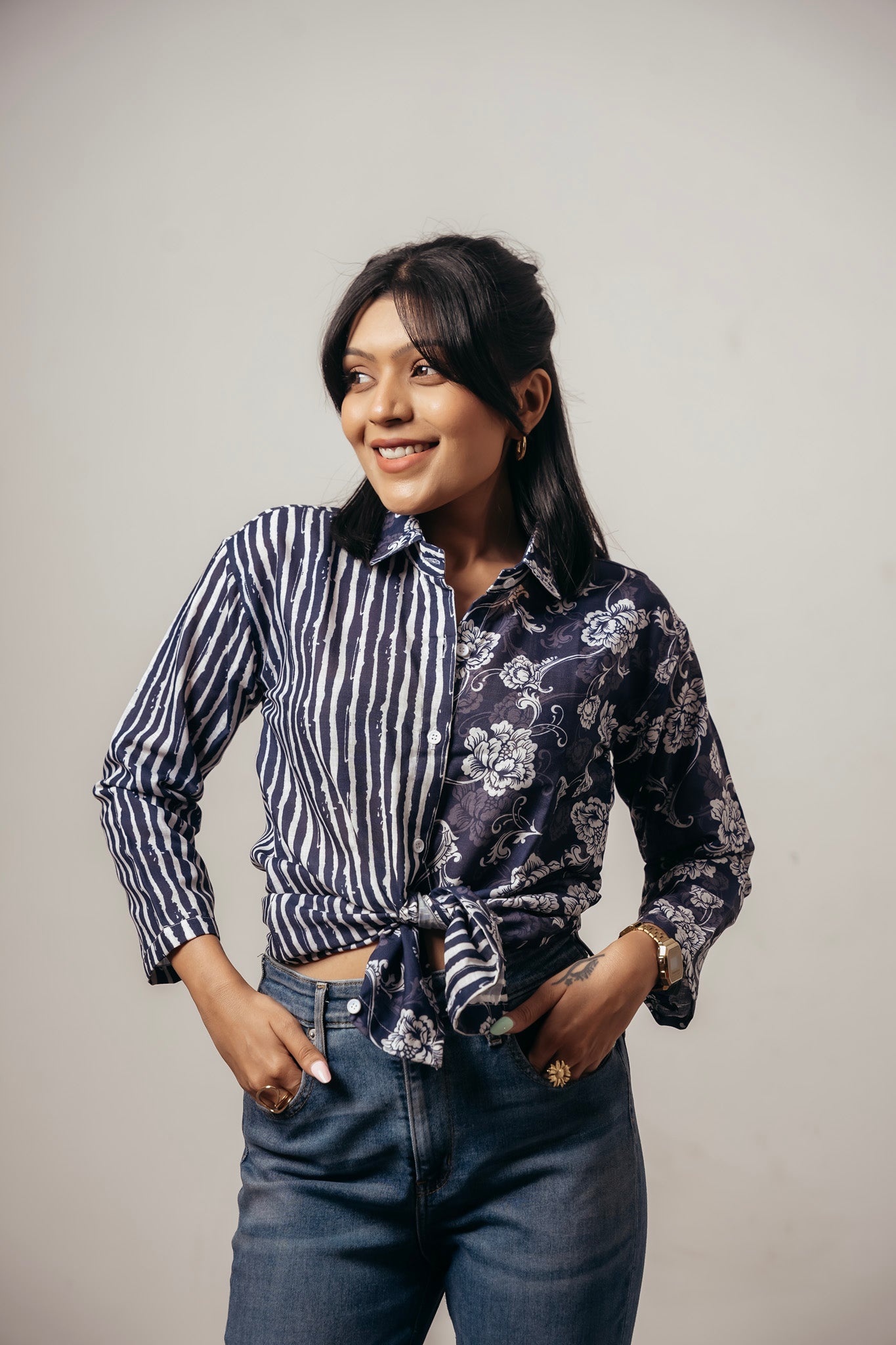 Joyara DualBloom Knot Shirt 💙✨